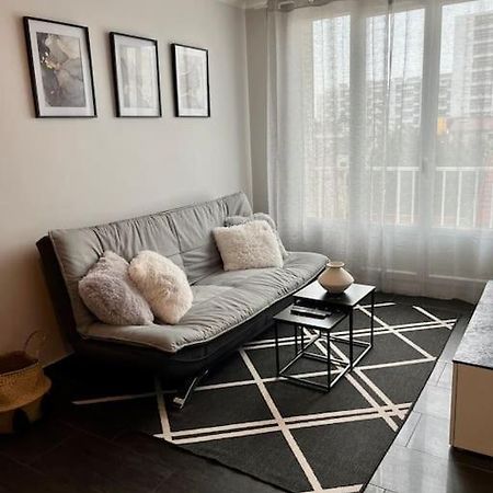 Appartement Situe Au Centre Ville D'Alfortville Buitenkant foto